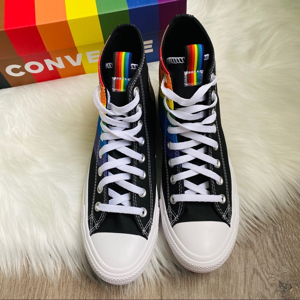 NWT Converse Chuck Taylor All Star Pride Women’s - Picture 2 of 13